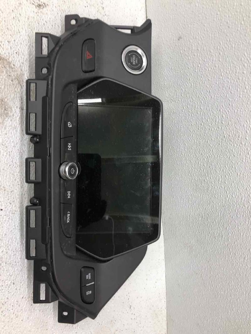 2019 CHEVROLET BLAZER Radio Audio - Image 2