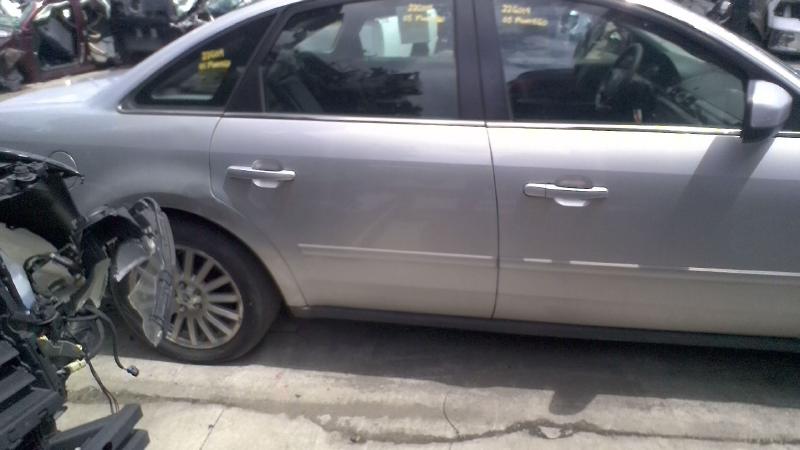 2005 MERCURY MONTEGO Door Assembly Rear Side
