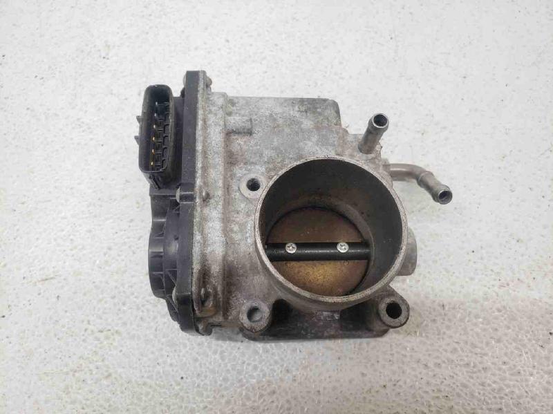 2013 NISSAN VERSA Throttle Body Assembly