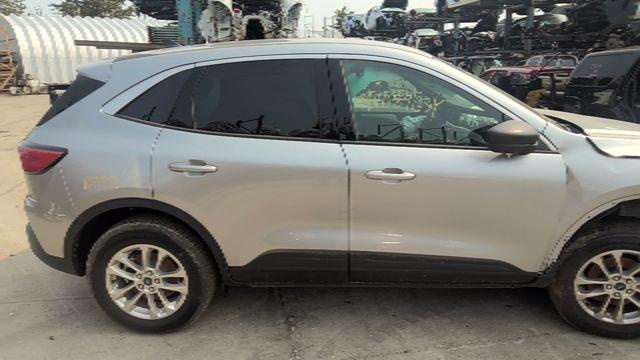 2022 FORD ESCAPE Center Pillar