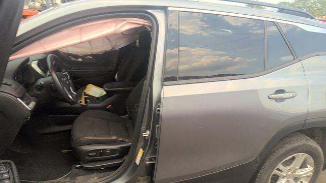 2020 GMC TERRAIN Center Pillar - Image 2