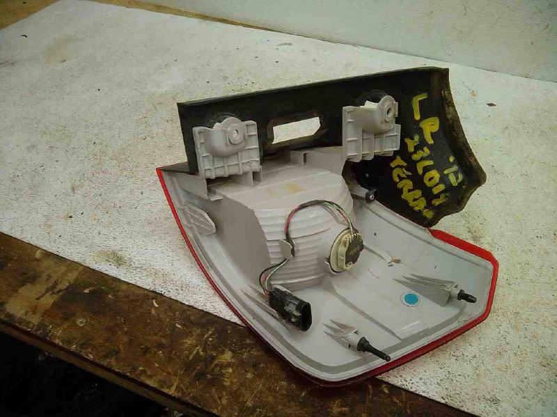 2012 GMC TERRAIN Tail Lamp - Image 2