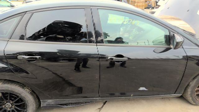 2014 FORD FOCUS NOT RS Center Pillar