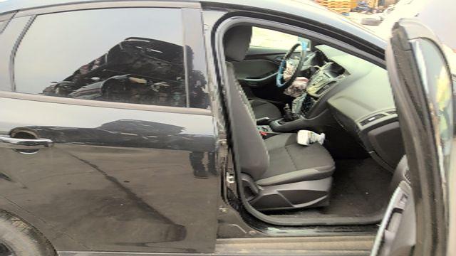 2014 FORD FOCUS NOT RS Center Pillar - Image 2